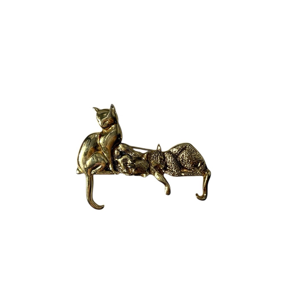 Vintage Signed MFA Gold Tone‎ Three Cats Kittens Lounging Brooch Pin